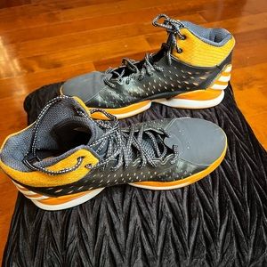 Mens Adidas Basketball Shoes